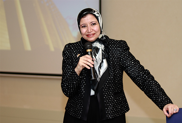 Professor Mona El- Bahrawy profile picture.jpg